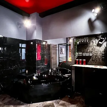Apartment Bdsm Red *